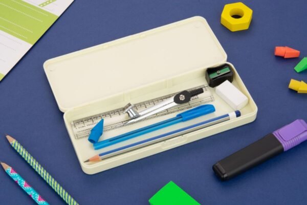 SELFIE PENCIL BOX - Image 6